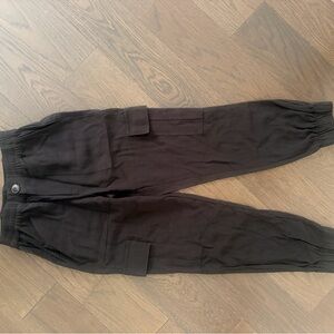 Women’s Black Cargo Jogger Pants - Classic Comfort